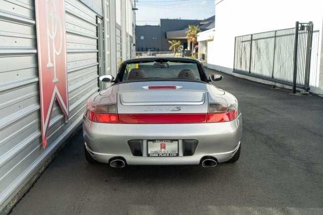 2004 Porsche 911 Carrera 4S