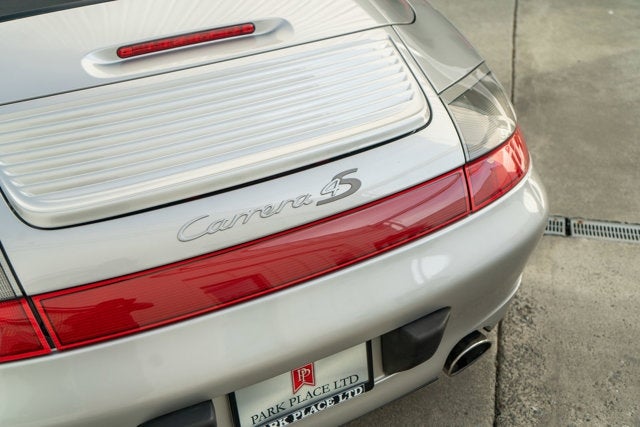 2004 Porsche 911 Carrera 4S