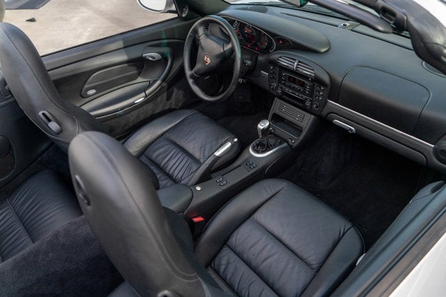 2004 Porsche 911 Carrera 4S