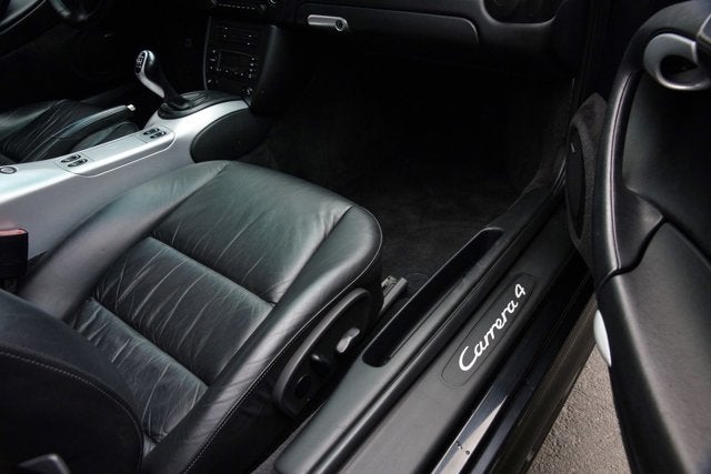 2004 Porsche 911 Carrera 4 Cabriolet