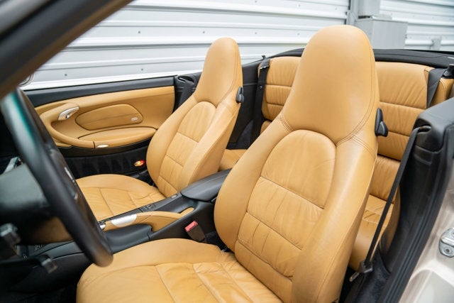 2000 Porsche 911 Carrera