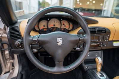 2000 Porsche 911 Carrera