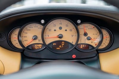 2000 Porsche 911 Carrera