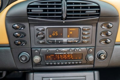 2000 Porsche 911 Carrera