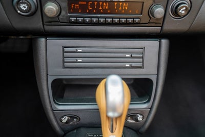 2000 Porsche 911 Carrera