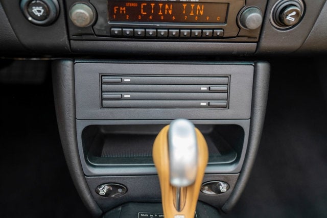 2000 Porsche 911 Carrera