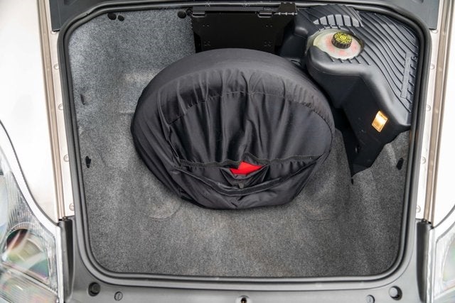 2000 Porsche 911 Carrera