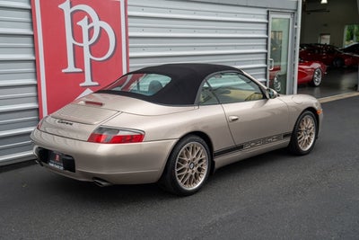 2000 Porsche 911 Carrera