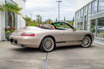 2000 Porsche 911 Carrera