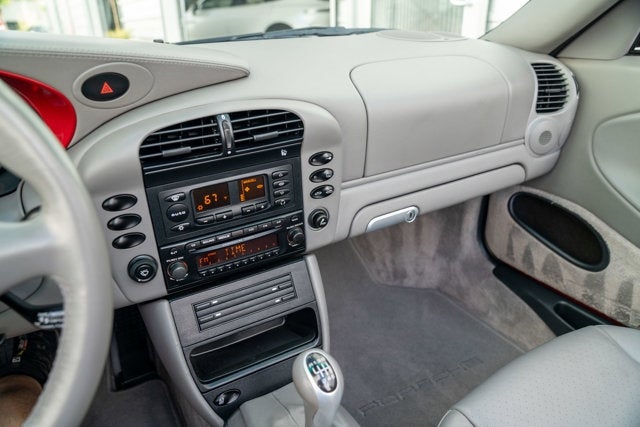 2003 Porsche 911 Carrera