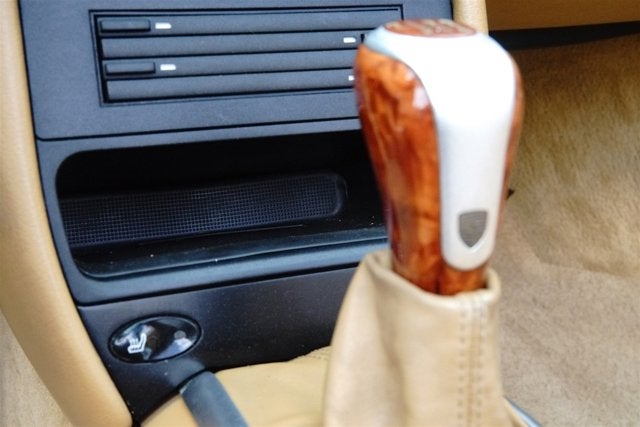 2000 Porsche 911 Carrera Cabriolet 2dr Carrera Cabriolet 6-Spd Manual