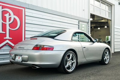 2002 Porsche 911 Carrera Cabriolet