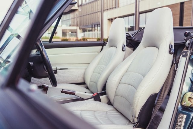 1995 Porsche 911 Carrera 2dr Cabriolet Carrera 6-Spd Manual