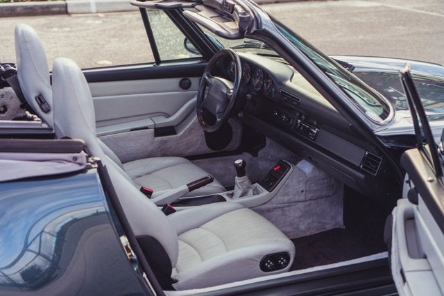 1995 Porsche 911 Carrera 2dr Cabriolet Carrera 6-Spd Manual