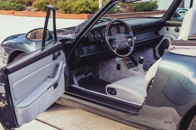 1995 Porsche 911 Carrera 2dr Cabriolet Carrera 6-Spd Manual
