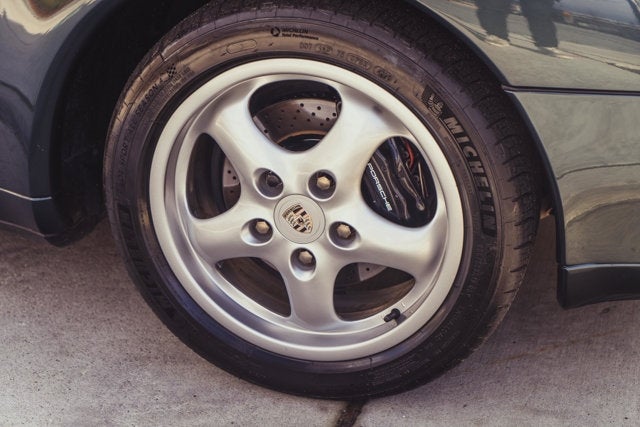 1995 Porsche 911 Carrera 2dr Cabriolet Carrera 6-Spd Manual