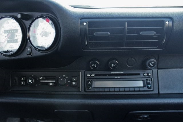 1998 Porsche 911 Carrera Cabriolet