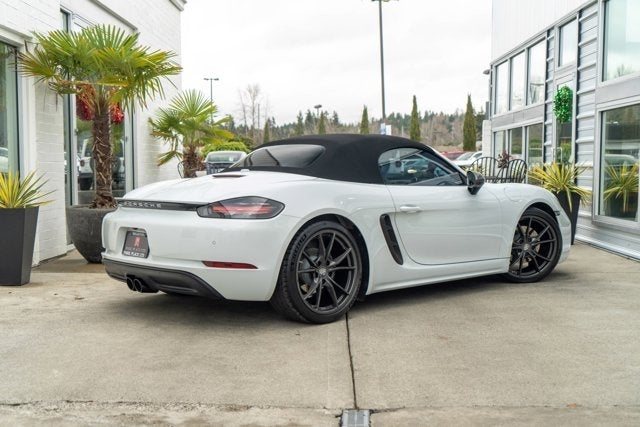 2021 Porsche 718 Boxster T