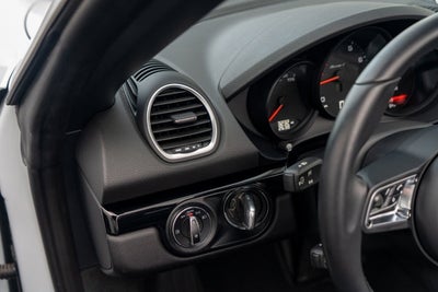 2021 Porsche 718 Boxster T