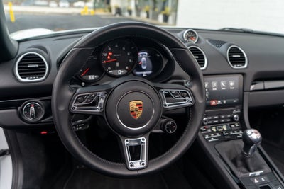 2021 Porsche 718 Boxster T