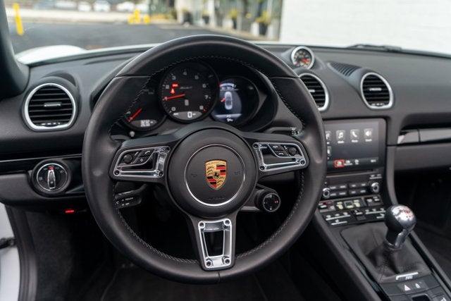 2021 Porsche 718 Boxster T