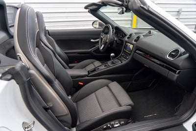 2021 Porsche 718 Boxster T