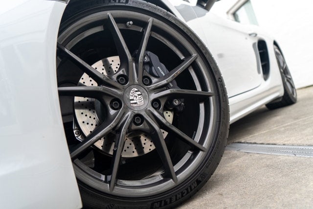 2021 Porsche 718 Boxster T