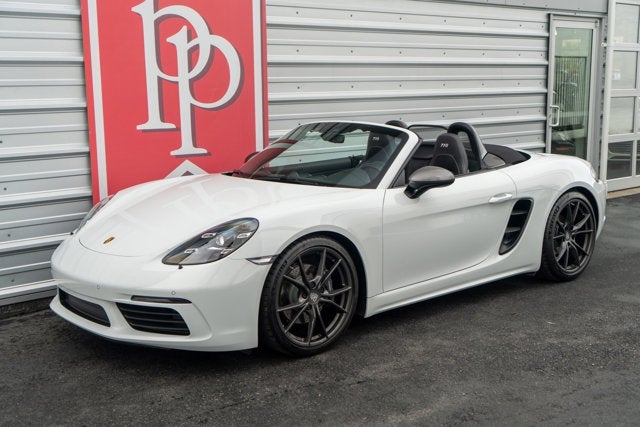 2021 Porsche 718 Boxster T