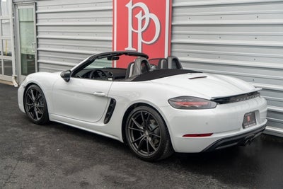 2021 Porsche 718 Boxster T