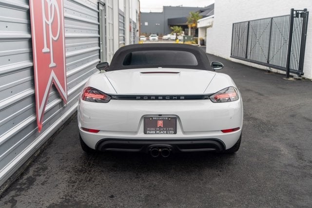 2021 Porsche 718 Boxster T