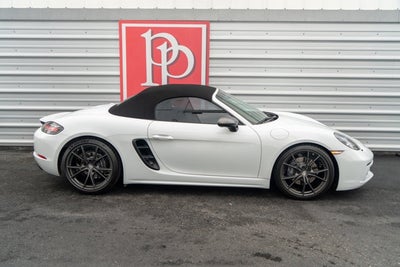 2021 Porsche 718 Boxster T