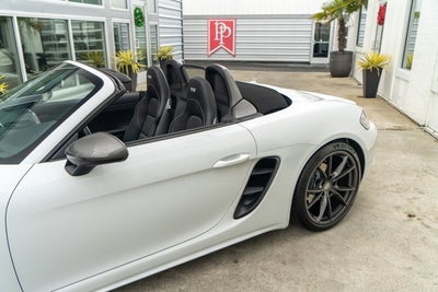 2021 Porsche 718 Boxster T