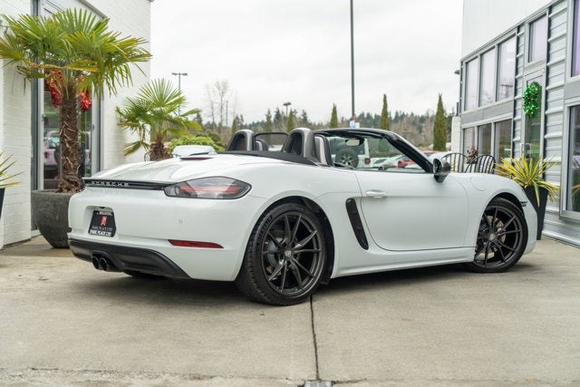 2021 Porsche 718 Boxster T