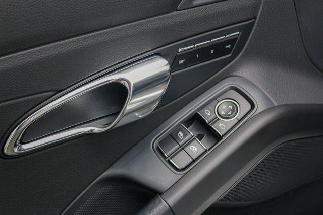 2014 Porsche Boxster 2dr Roadster