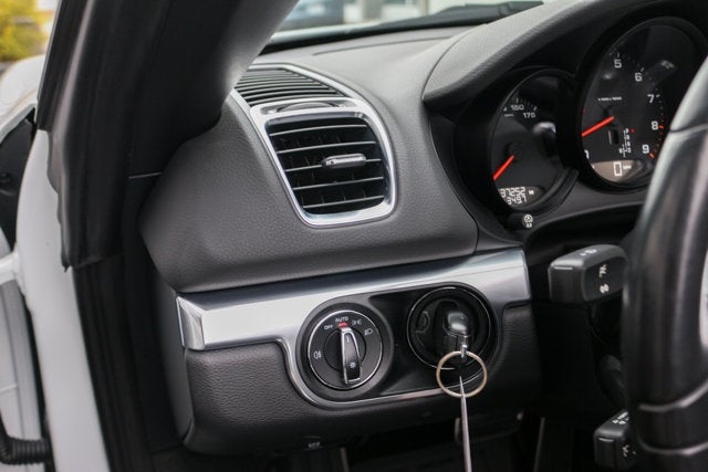 2014 Porsche Boxster 2dr Roadster