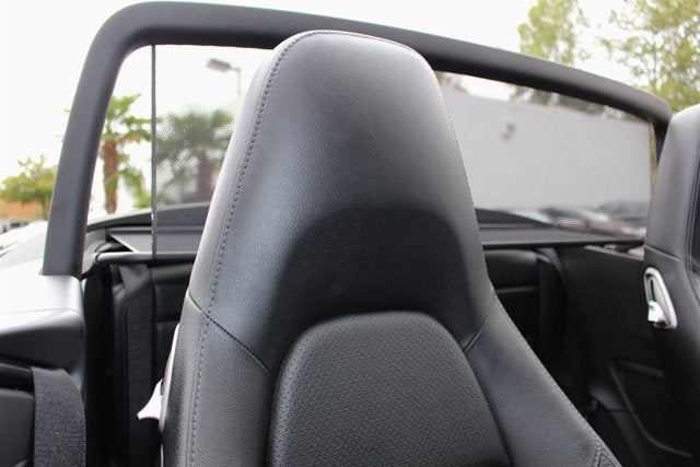 2013 Porsche 911 Carrera Cabriolet