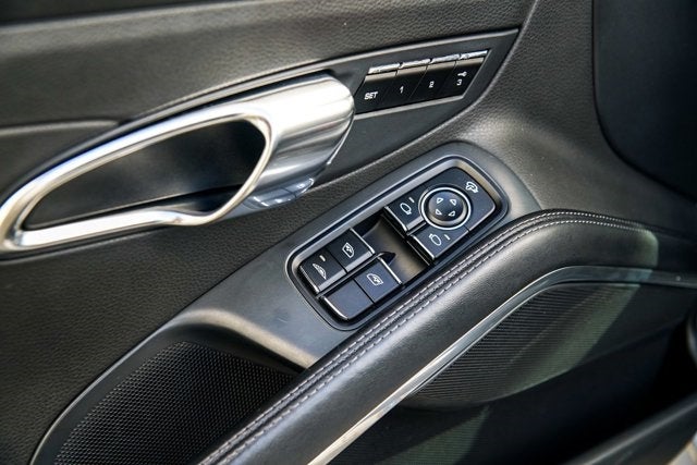 2013 Porsche 911 Carrera Cabriolet