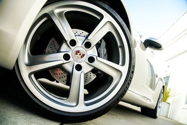 2013 Porsche 911 Carrera Cabriolet