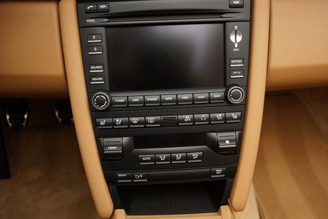 2010 Porsche 911 Carrera 4