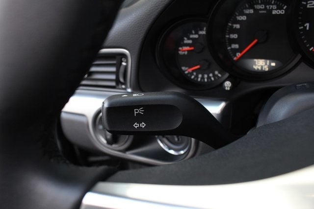 2013 Porsche 911 Carrera Cabriolet