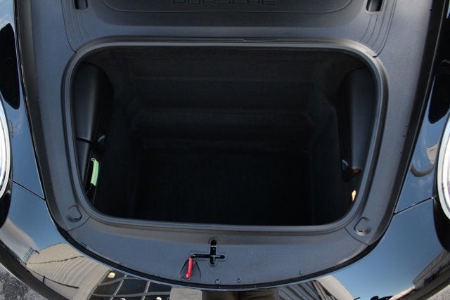 2013 Porsche 911 Carrera Cabriolet