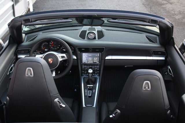 2013 Porsche 911 Carrera Cabriolet