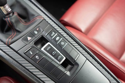 2017 Porsche 911 Carrera