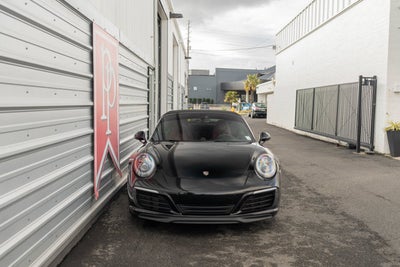 2017 Porsche 911 Carrera