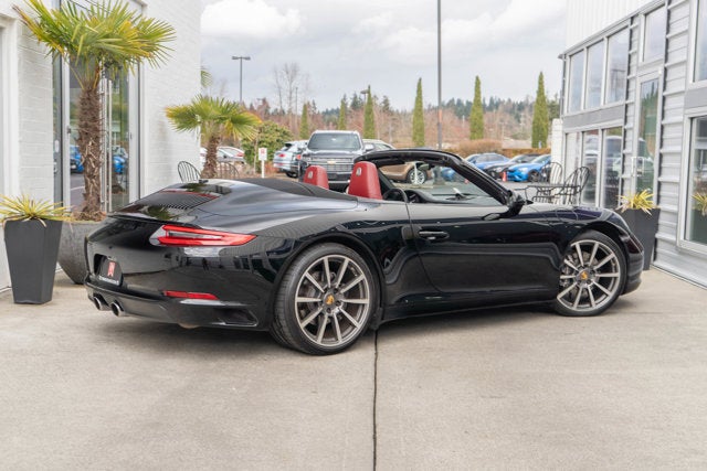 2017 Porsche 911 Carrera