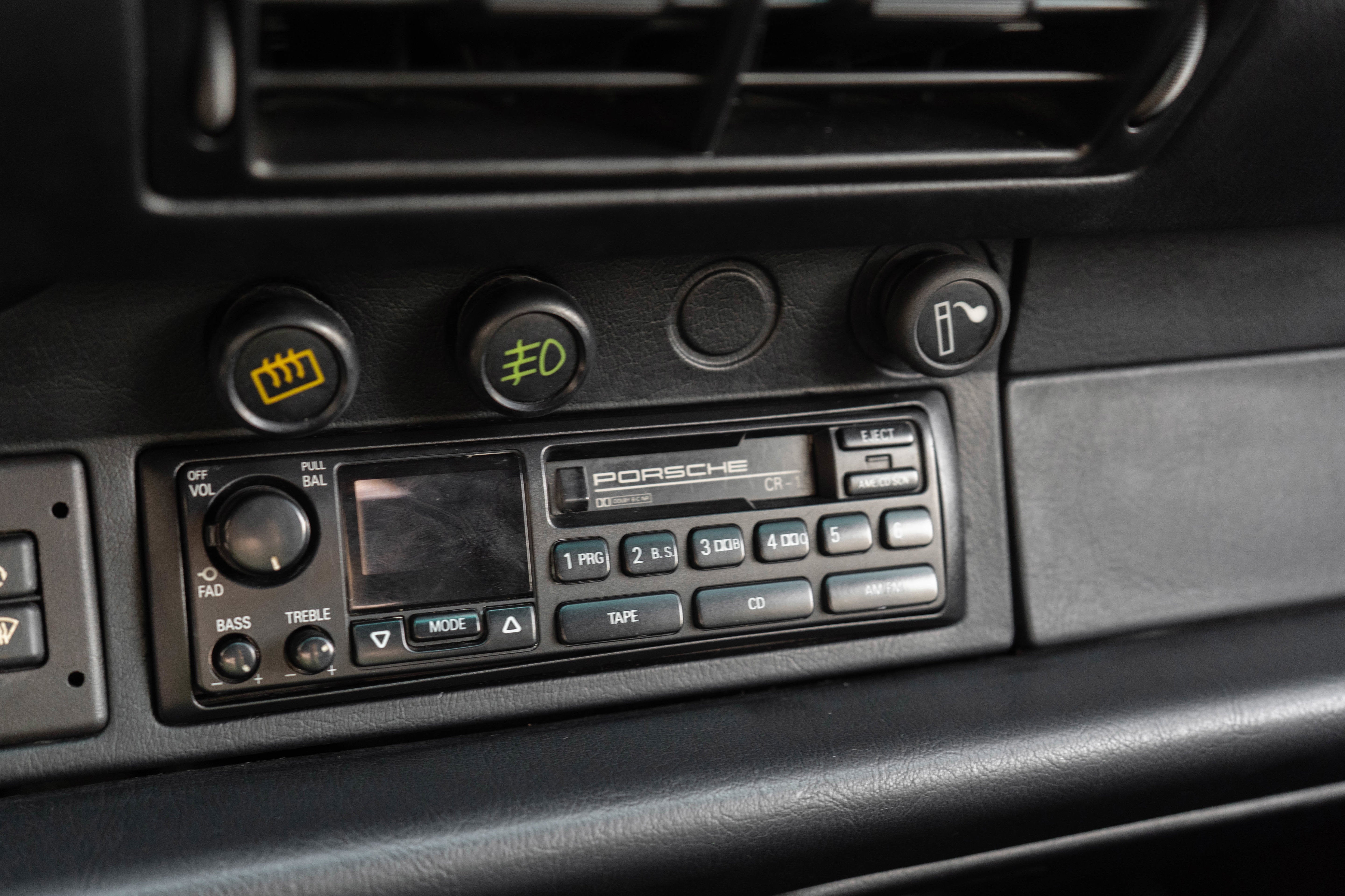 1992 Porsche 911 Carrera 2 2dr Coupe 2 Cabriolet