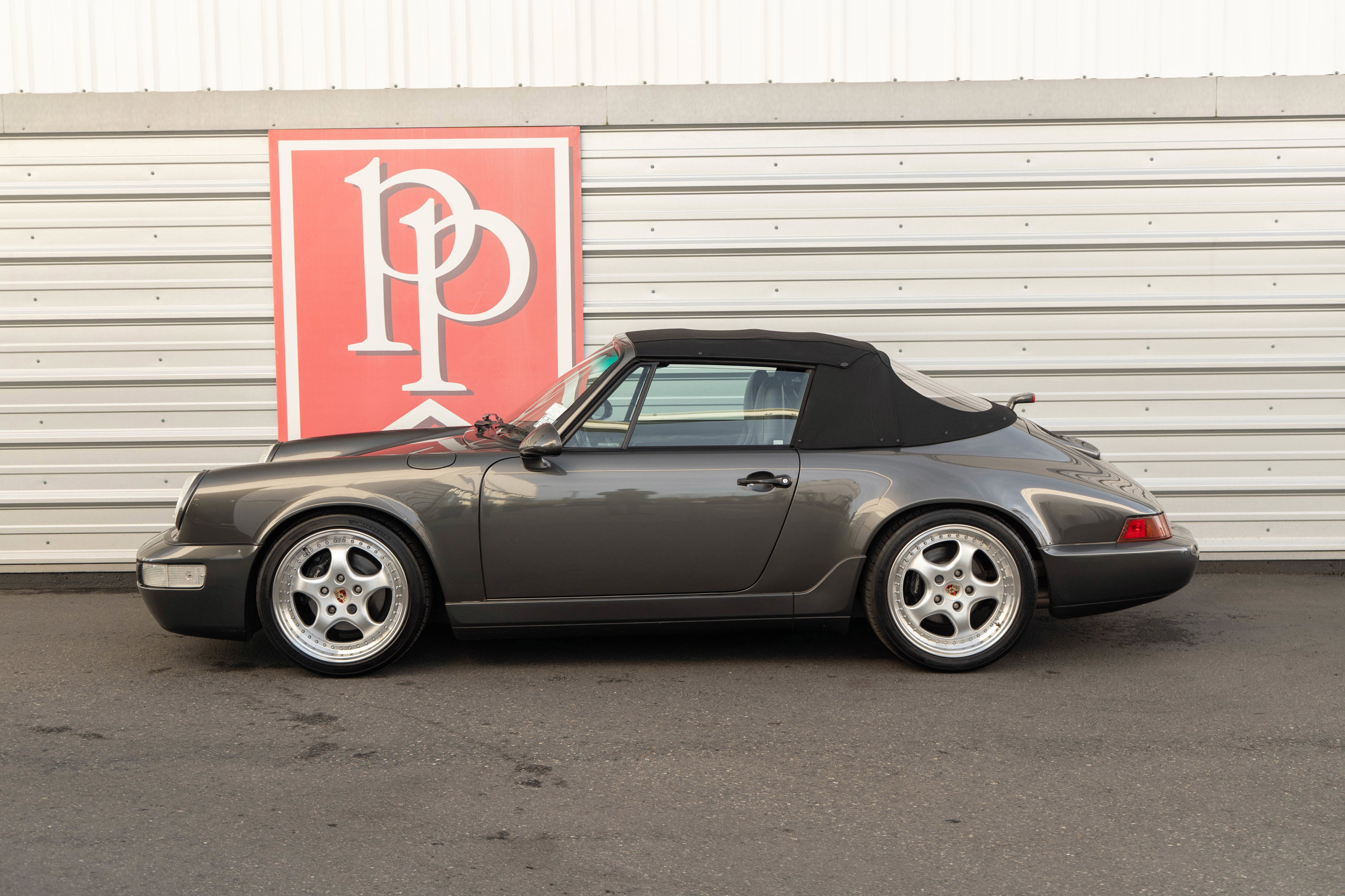 1992 Porsche 911 Carrera 2 2dr Coupe 2 Cabriolet