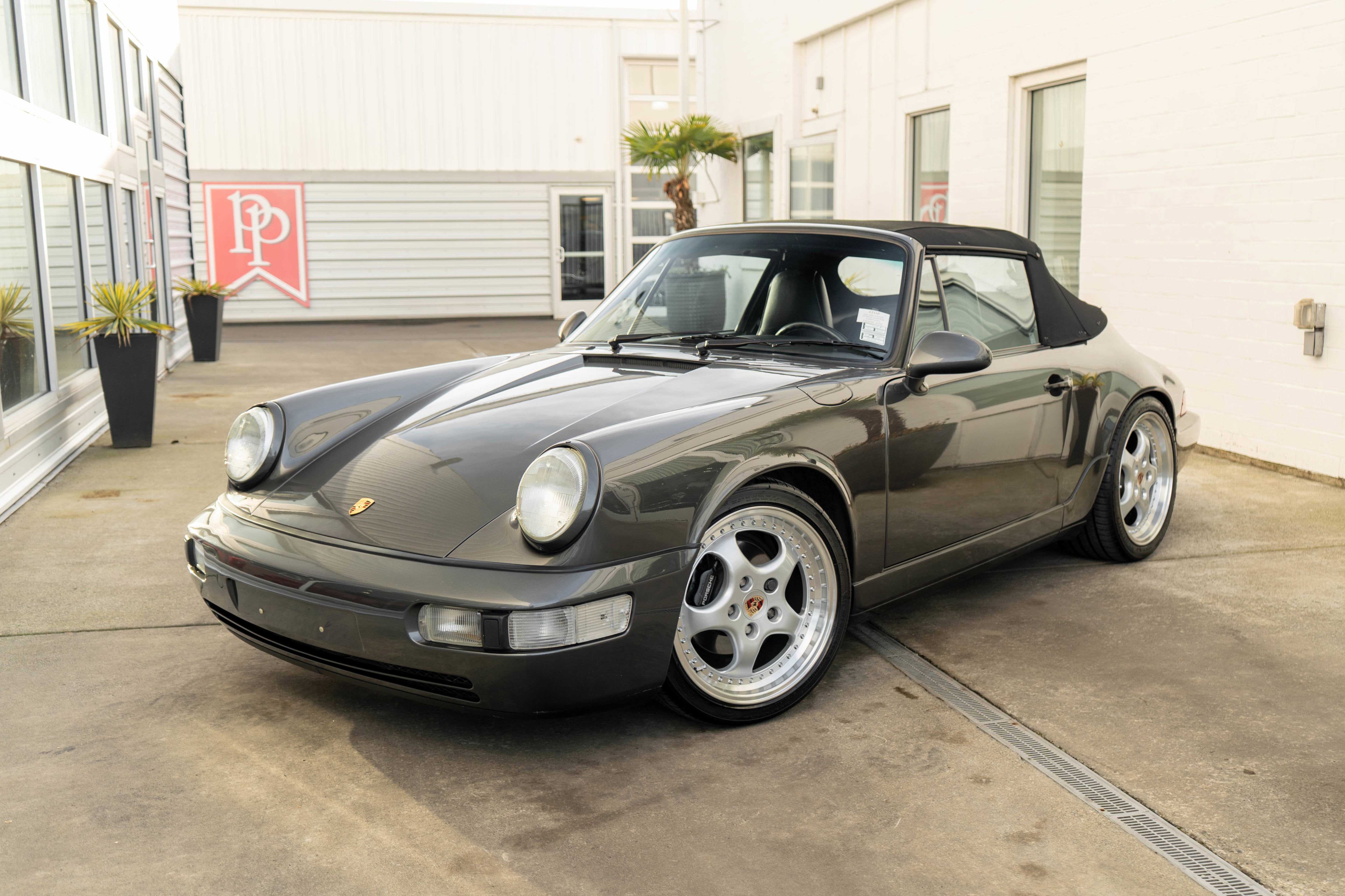 1992 Porsche 911 Carrera 2 2dr Coupe 2 Cabriolet
