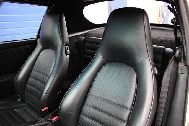 1993 Porsche 911 Carrera 4 Cabriolet