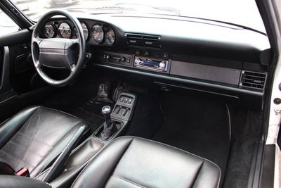 1993 Porsche 911 Carrera 4 Cabriolet